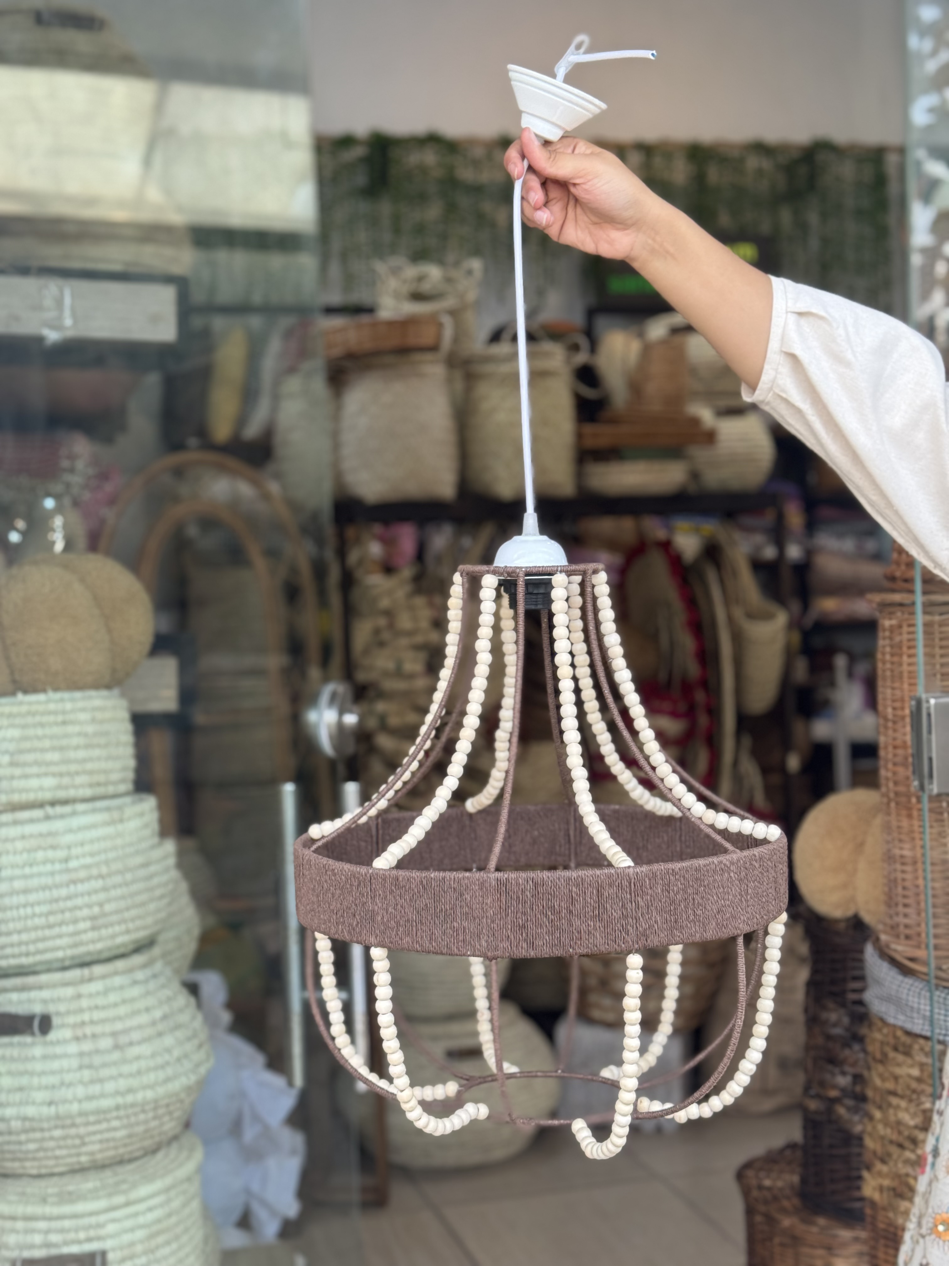 لوستر اشکی